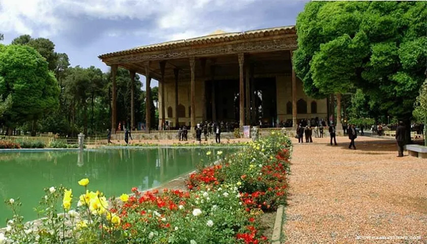Chehel Sotun Palace in Isfahan