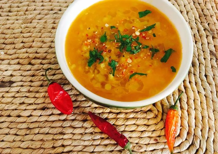 Daal Lentil soup Iran local food