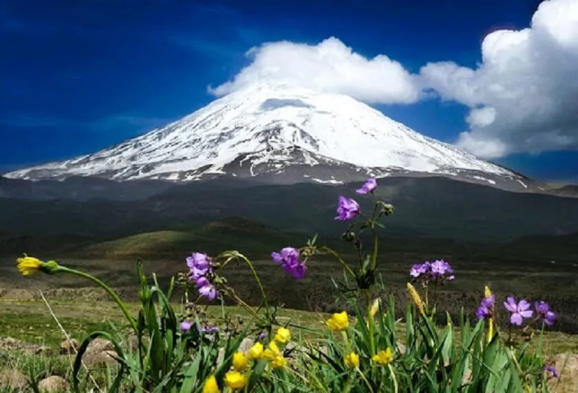 Damavand roof of Iran