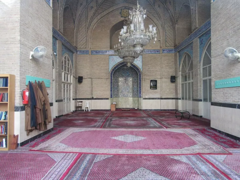Majd Al Dowla Mosque 2