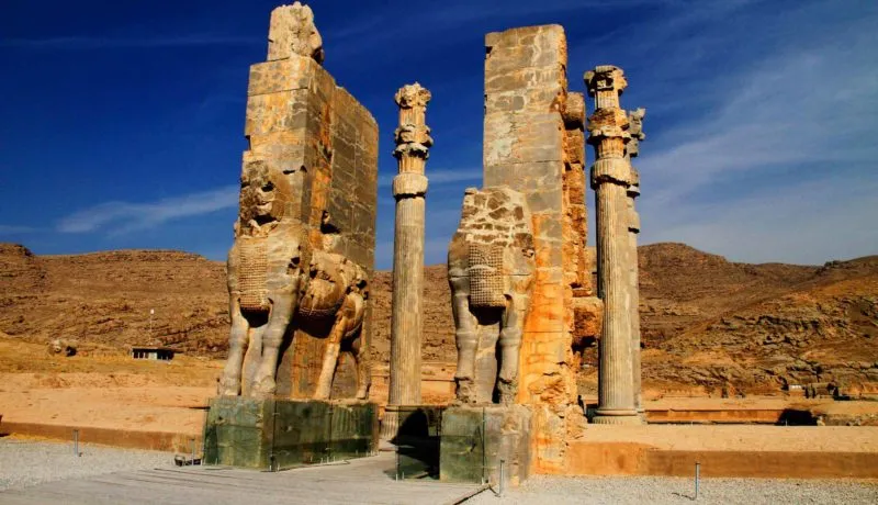 PERSEPOLIS e1562874140321