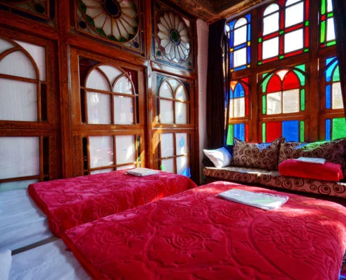 Taha hostel Shiraz