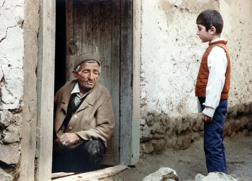 Wheres the friends home Kiarostami