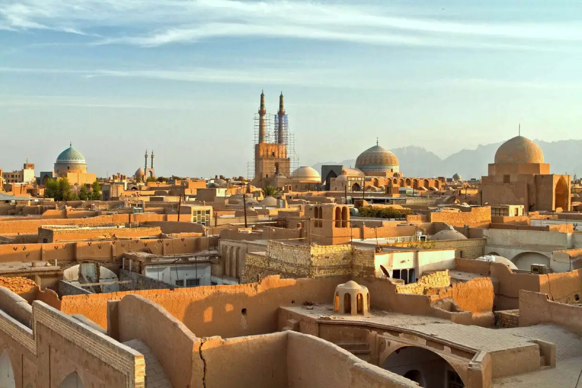 Yazd F