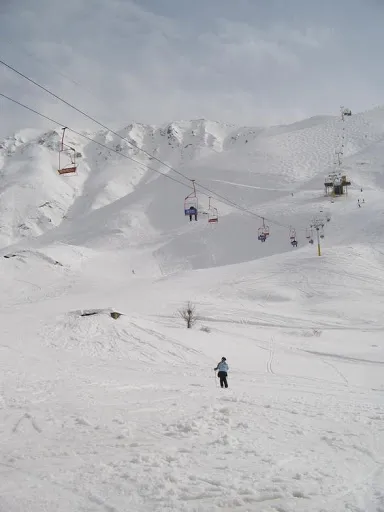 skiing in Shemshak Iran
